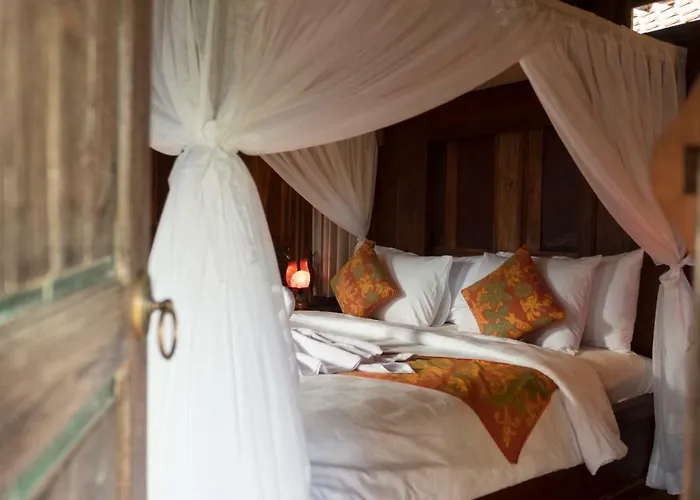 Uma Lanne - A Wooden Hideway Villas Lodge *
