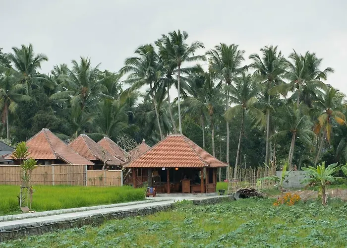 Lodge Uma Lanne - A Wooden Hideway Villas