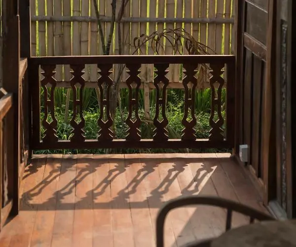 Lodge Uma Lanne - A Wooden Hideway Villas *