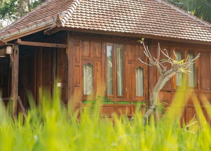 Uma Lanne - A Wooden Hideway Villas * Ubud