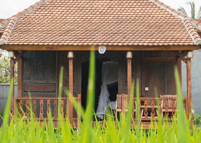 Uma Lanne - A Wooden Hideway Villas Lodge