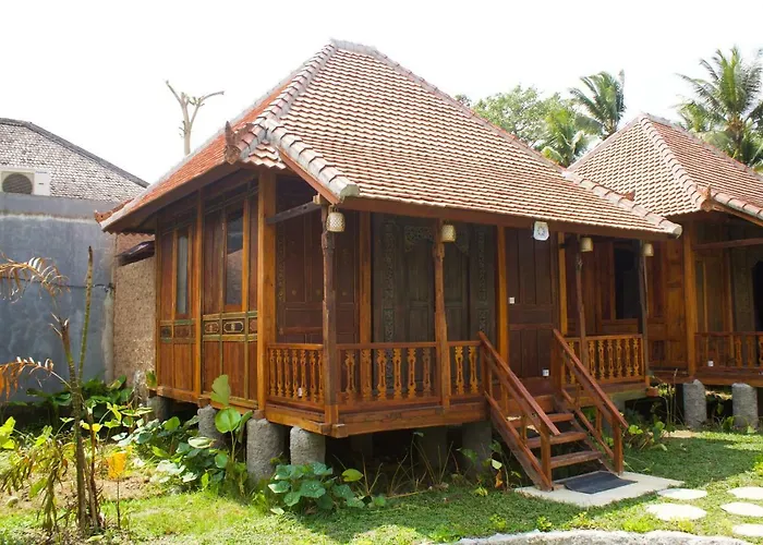 Lodge Uma Lanne - A Wooden Hideway Villas *
