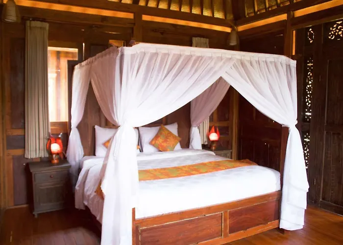 Uma Lanne - A Wooden Hideway Villas * Ubud
