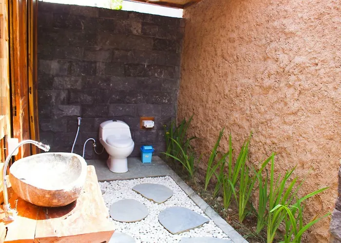 Uma Lanne - A Wooden Hideway Villas *